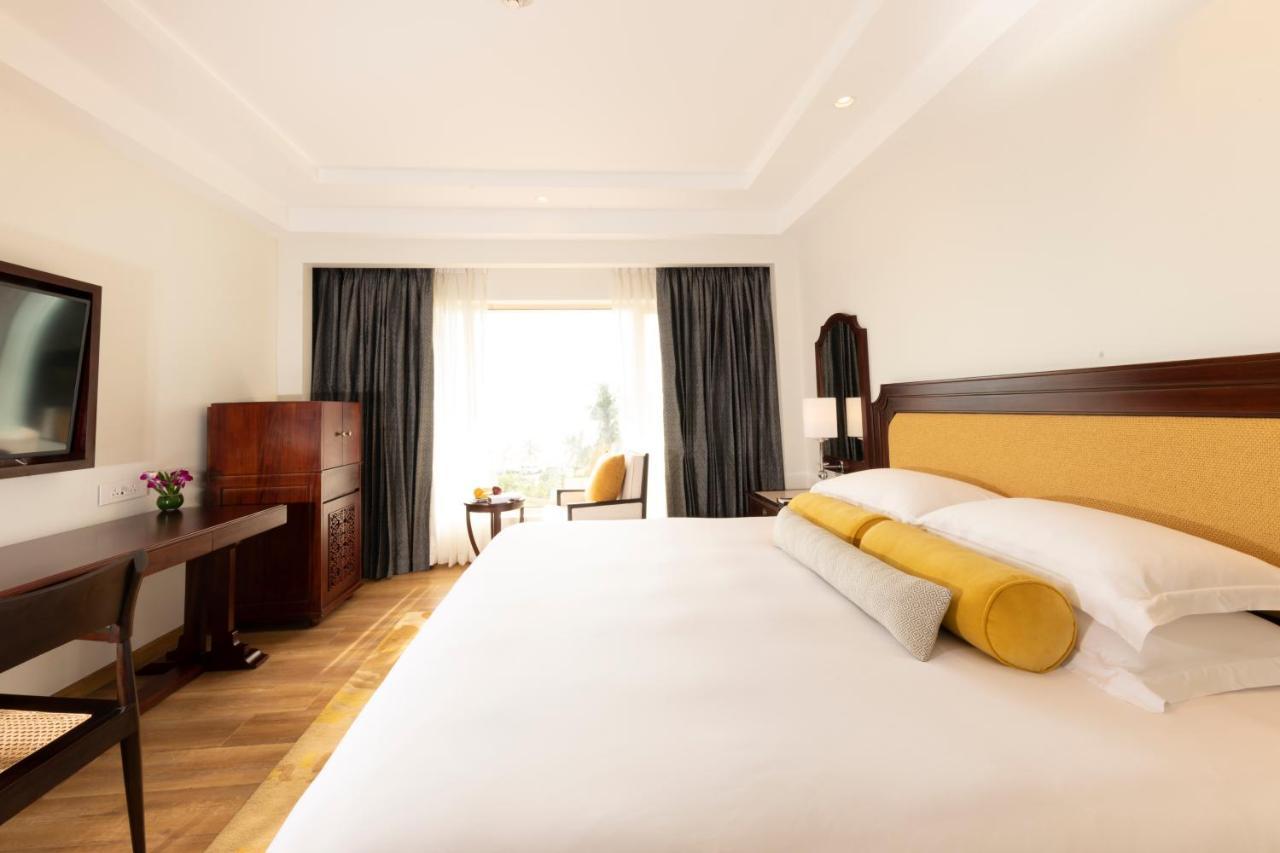 Taj Samudra, Hotel