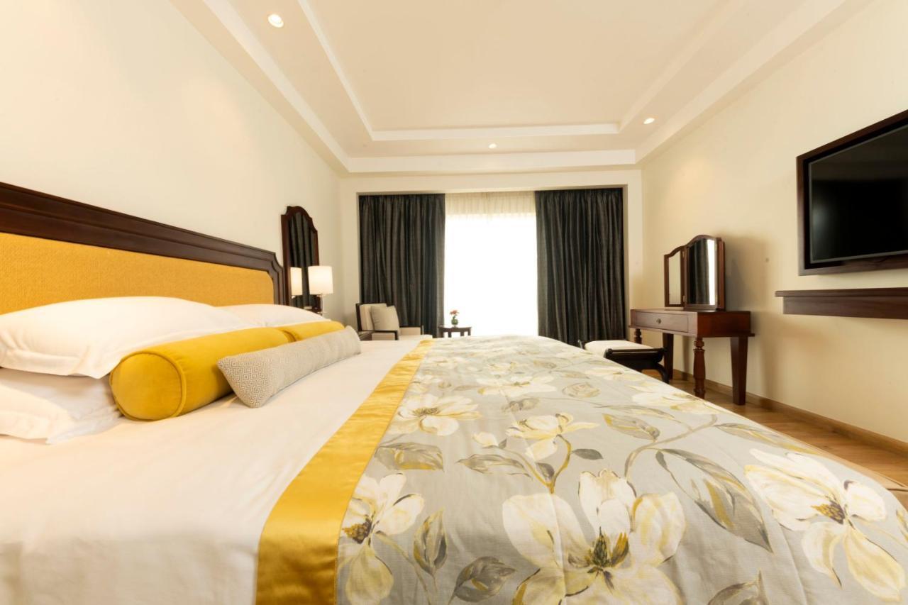Taj Samudra, Hotel 5*
